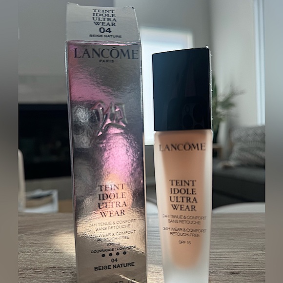 New! Lancôme teint idole ultra 24h wear&comfort foundation SPF15